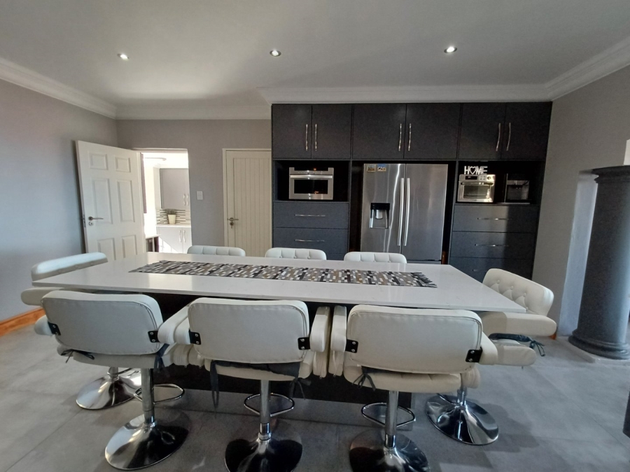 8 Bedroom Property for Sale in Dana Bay Western Cape